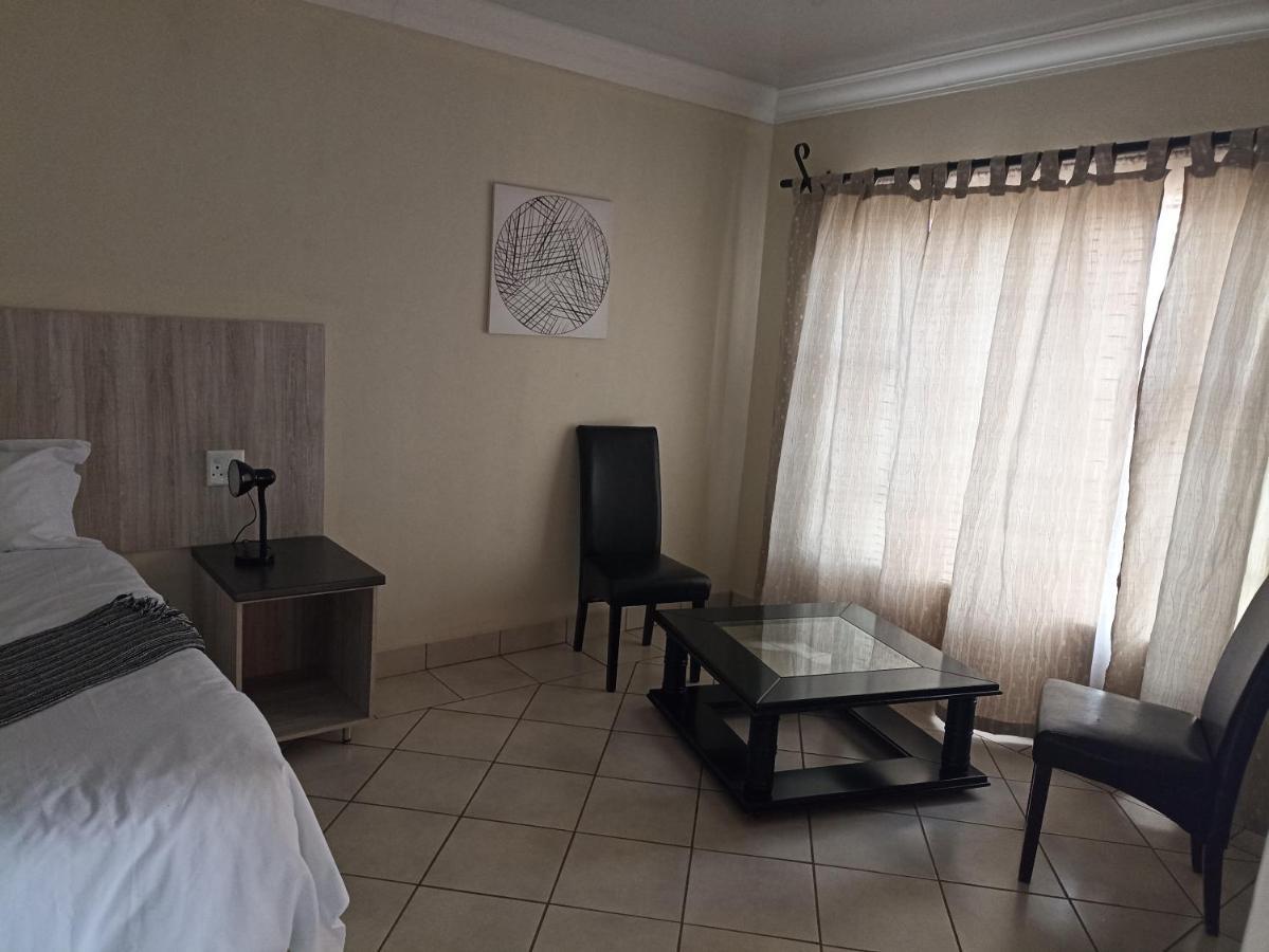 4 Seasons Country Club Hotel Bronkhorstspruit Ngoại thất bức ảnh
